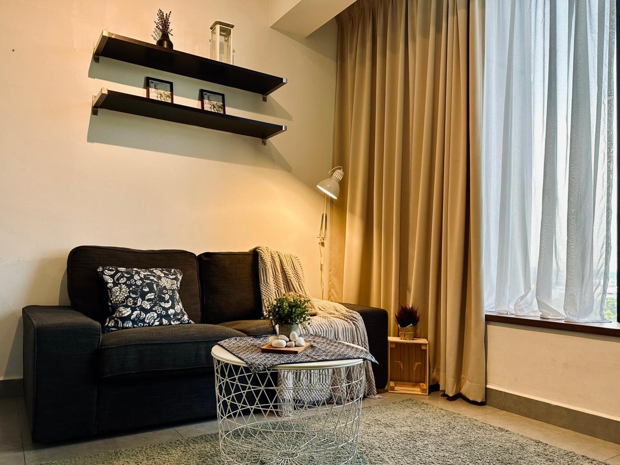 סיברג'איה Cozy Kanvas Soho Suites מראה חיצוני תמונה