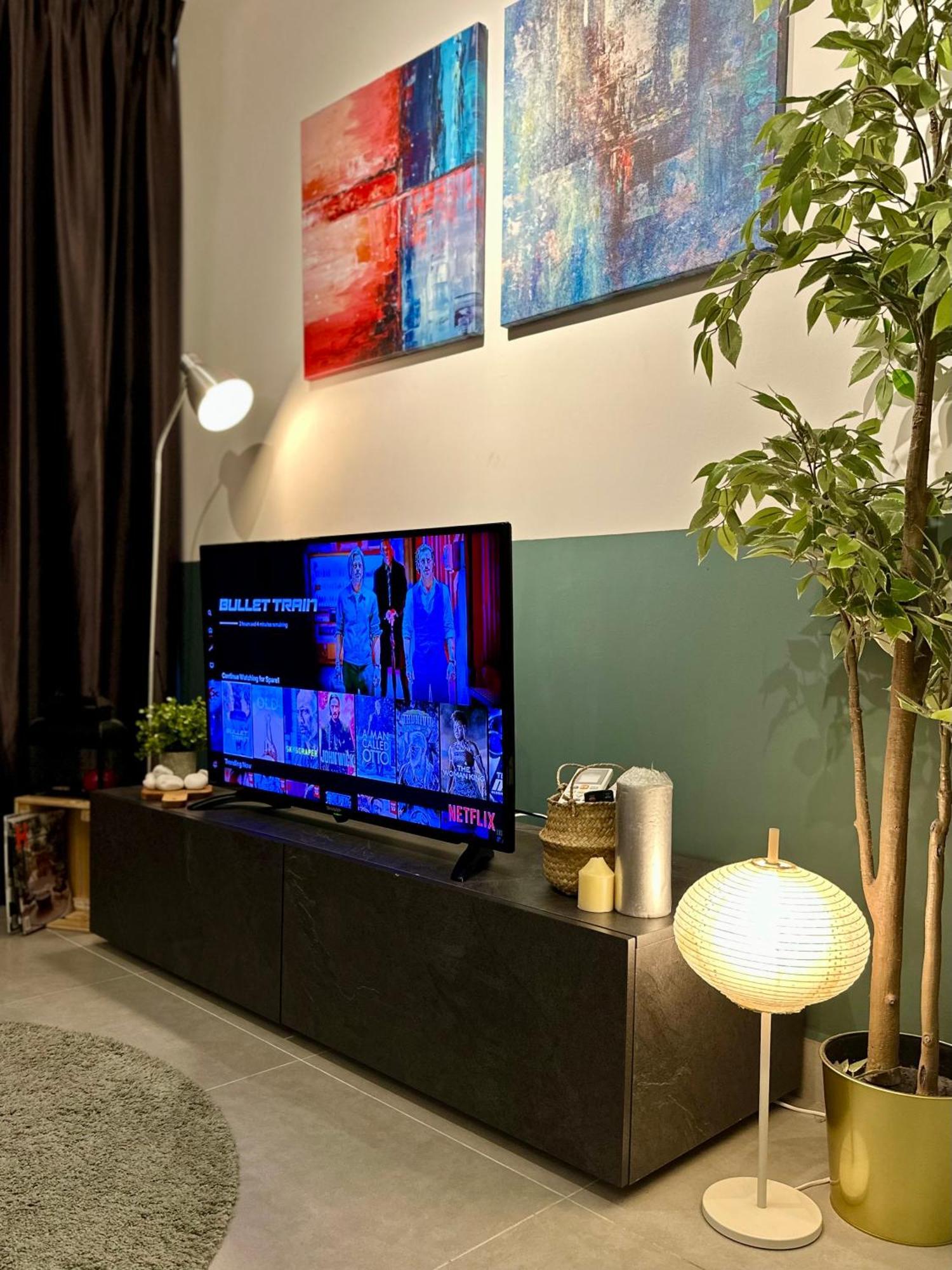 סיברג'איה Cozy Kanvas Soho Suites מראה חיצוני תמונה