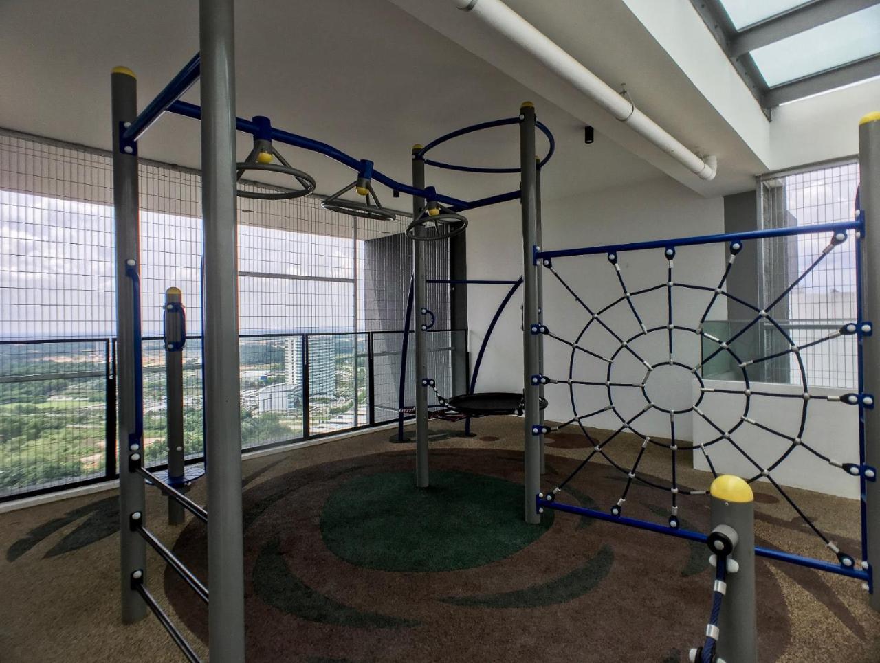 סיברג'איה Cozy Kanvas Soho Suites מראה חיצוני תמונה